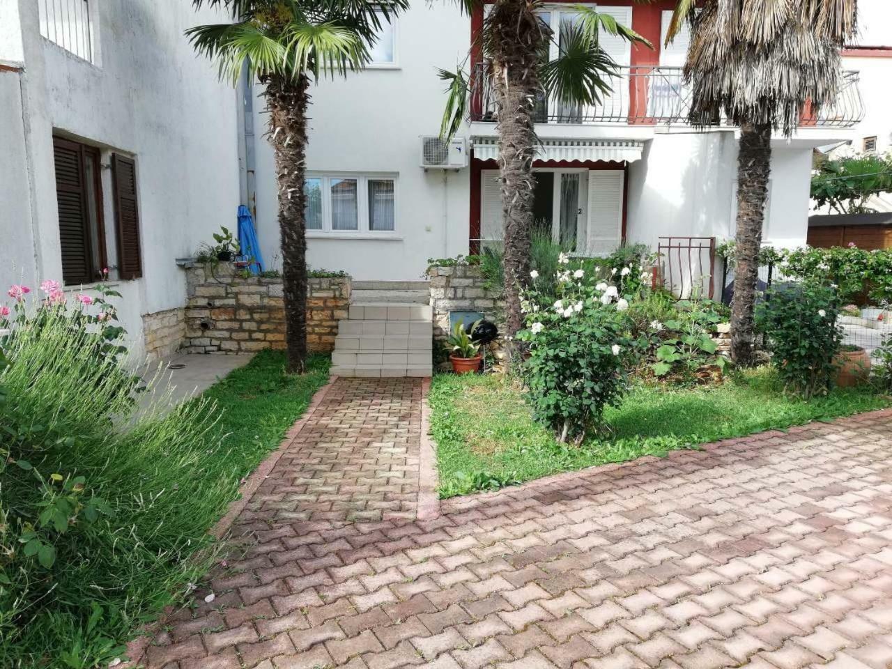 Apartmani Bojana Ρόβινι Εξωτερικό φωτογραφία